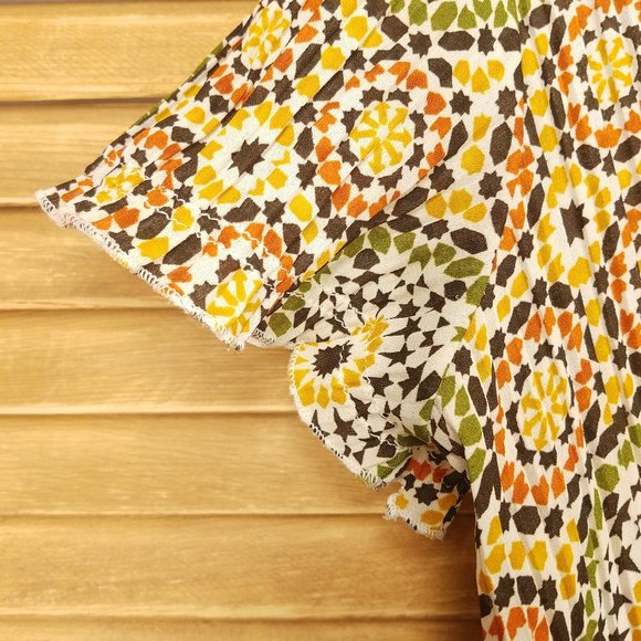 ☮Retro 70's button down mandala top - Picture 3 of 15